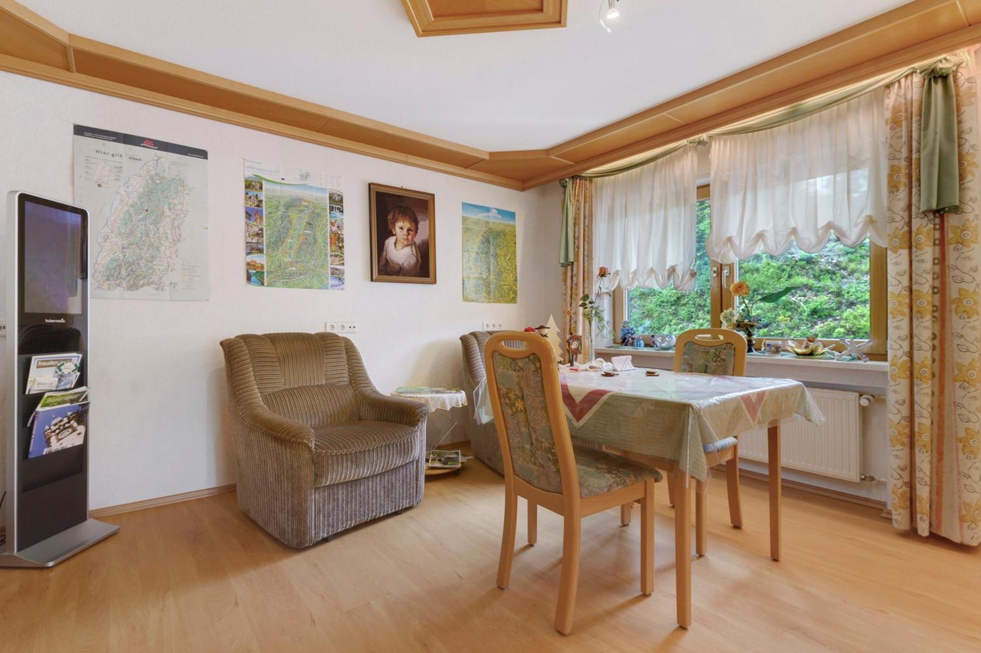 Gaestehaus Gerda Bad Peterstal-Griesbach Buitenkant foto